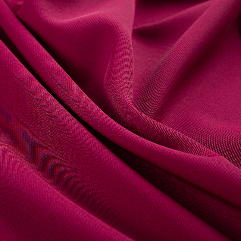 DS382 piros 272GSM Tompa matt szálas twill szövet, poliészter négyoldalas sztreccs, bőrbarát kendő, ránc- és kopásálló