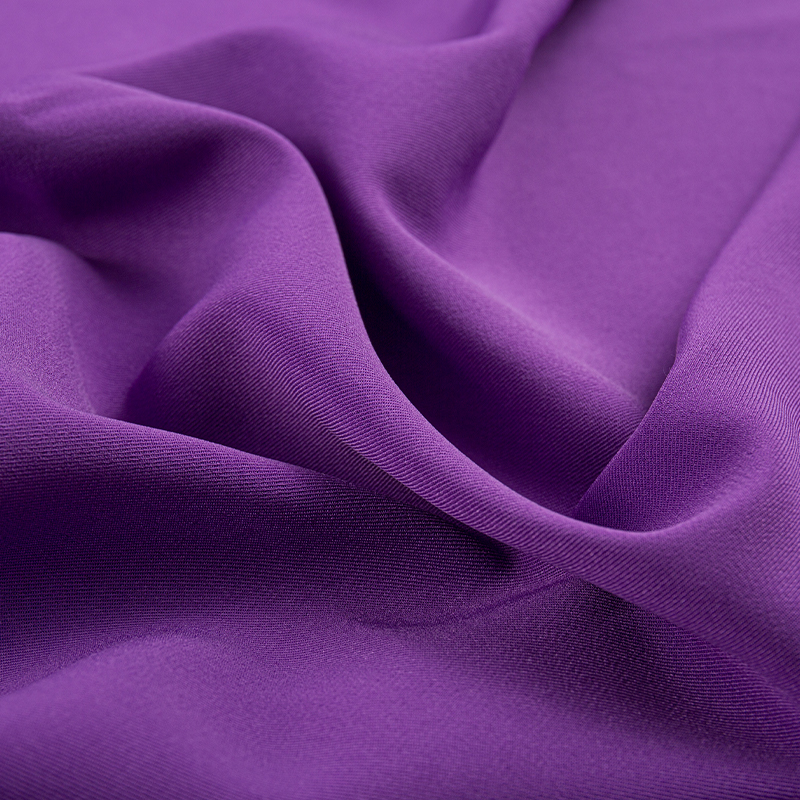 HY070 Lila kompozit selyem vetülék sztreccs 2/2 twill ruhaszövet